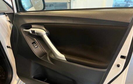 Toyota Verso I, 2010 год, 890 000 рублей, 27 фотография