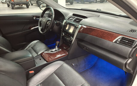 Toyota Camry, 2014 год, 1 550 000 рублей, 11 фотография