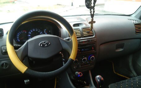 Hyundai Accent II, 2004 год, 275 000 рублей, 11 фотография