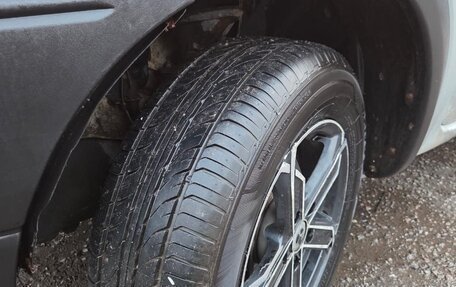 Land Rover Freelander II рестайлинг 2, 2002 год, 380 000 рублей, 19 фотография