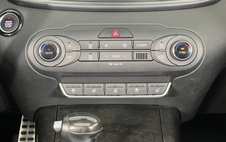 KIA Sorento III Prime рестайлинг, 2015 год, 2 200 000 рублей, 19 фотография