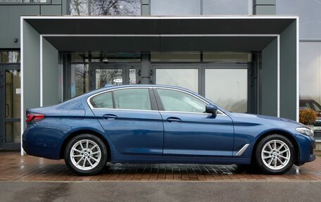 BMW 5 серия, 2021 год, 4 890 000 рублей, 4 фотография