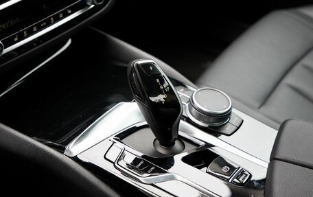 BMW 5 серия, 2021 год, 4 890 000 рублей, 23 фотография