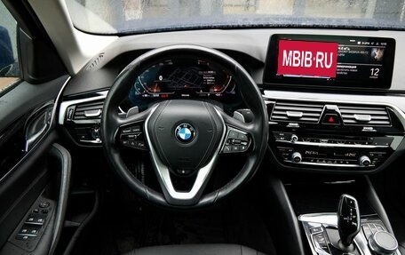 BMW 5 серия, 2021 год, 4 890 000 рублей, 17 фотография