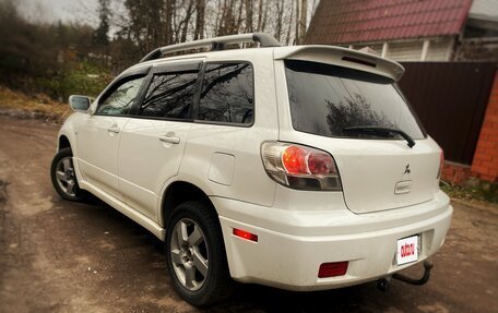 Mitsubishi Outlander III рестайлинг 3, 2003 год, 535 000 рублей, 3 фотография