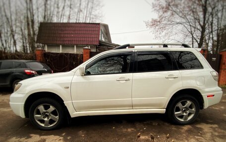 Mitsubishi Outlander III рестайлинг 3, 2003 год, 535 000 рублей, 2 фотография