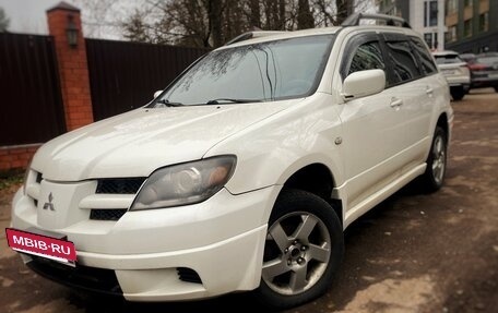 Mitsubishi Outlander III рестайлинг 3, 2003 год, 535 000 рублей, 1 фотография