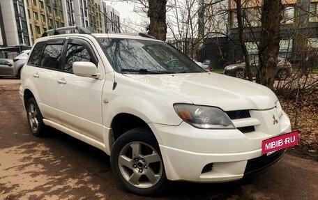 Mitsubishi Outlander III рестайлинг 3, 2003 год, 535 000 рублей, 7 фотография