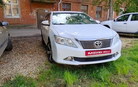 Toyota Camry, 2013 год, 1 550 000 рублей, 6 фотография