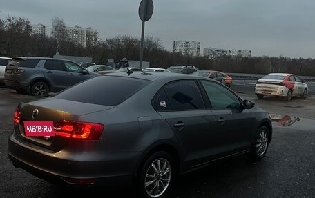 Volkswagen Jetta VI, 2014 год, 1 000 000 рублей, 5 фотография