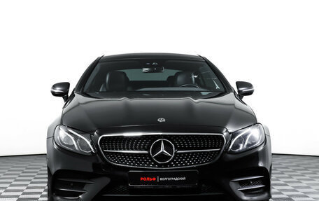 Mercedes-Benz E-Класс, 2018 год, 3 590 000 рублей, 2 фотография