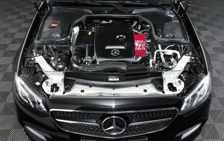 Mercedes-Benz E-Класс, 2018 год, 3 590 000 рублей, 9 фотография