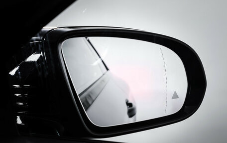 Mercedes-Benz E-Класс, 2018 год, 3 590 000 рублей, 29 фотография