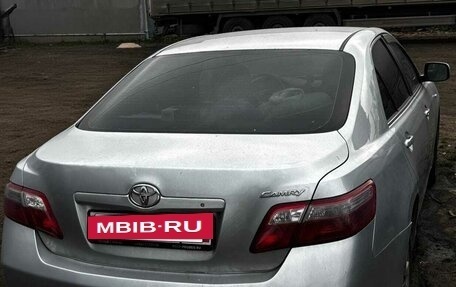 Toyota Camry, 2006 год, 700 000 рублей, 3 фотография