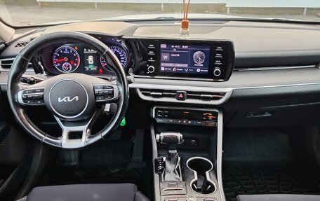 KIA K5, 2021 год, 1 650 000 рублей, 9 фотография