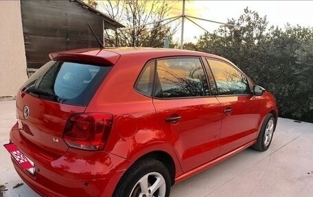 Volkswagen Polo VI (EU Market), 2011 год, 850 000 рублей, 5 фотография