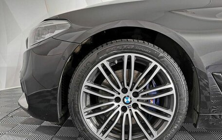 BMW 5 серия, 2019 год, 3 395 000 рублей, 11 фотография