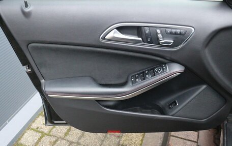 Mercedes-Benz GLA, 2017 год, 2 299 000 рублей, 11 фотография