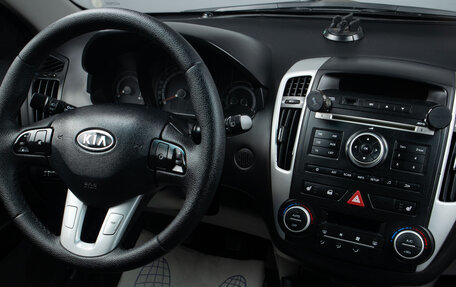 KIA cee'd I рестайлинг, 2010 год, 719 000 рублей, 9 фотография