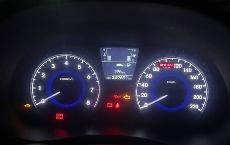 Hyundai Solaris II рестайлинг, 2011 год, 539 000 рублей, 9 фотография