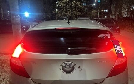 Hyundai Solaris II рестайлинг, 2011 год, 539 000 рублей, 2 фотография