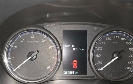 Mitsubishi Outlander III рестайлинг 3, 2013 год, 1 850 000 рублей, 16 фотография