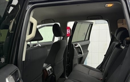 Toyota Land Cruiser Prado 150 рестайлинг 2, 2014 год, 3 200 000 рублей, 10 фотография