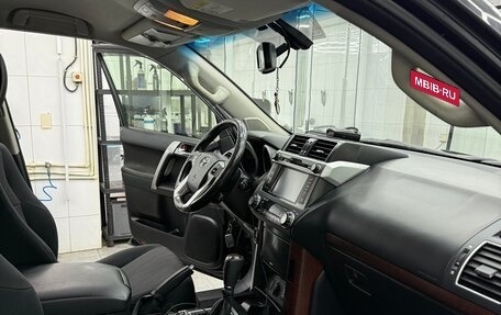 Toyota Land Cruiser Prado 150 рестайлинг 2, 2014 год, 3 200 000 рублей, 12 фотография