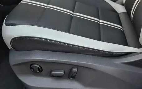 Volkswagen T-Roc I, 2022 год, 1 820 000 рублей, 14 фотография