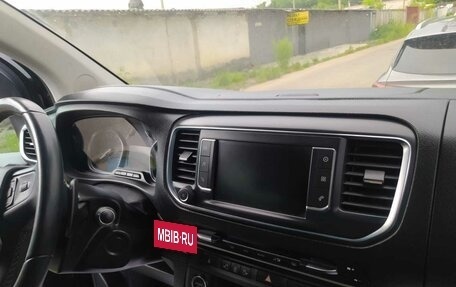 Citroen Jumpy III, 2018 год, 3 350 000 рублей, 14 фотография