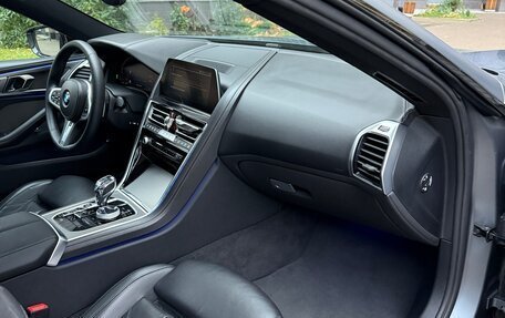 BMW 8 серия, 2021 год, 7 000 000 рублей, 13 фотография
