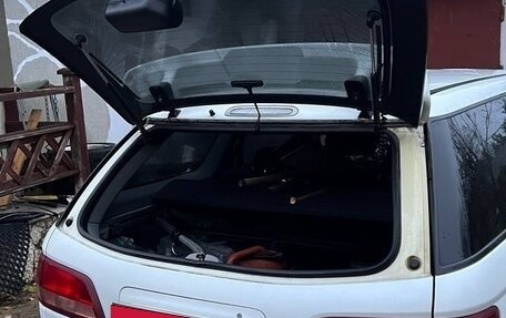 Nissan Avenir II, 2001 год, 220 000 рублей, 12 фотография