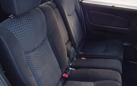 Nissan Serena IV, 2011 год, 1 300 000 рублей, 5 фотография