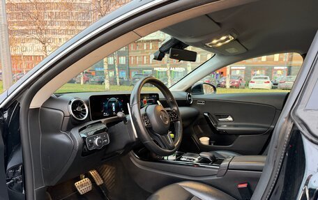 Mercedes-Benz CLA, 2019 год, 2 300 000 рублей, 8 фотография