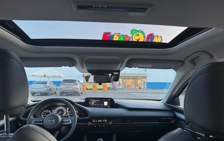 Mazda 3, 2020 год, 2 000 000 рублей, 10 фотография
