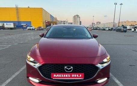 Mazda 3, 2020 год, 2 000 000 рублей, 8 фотография