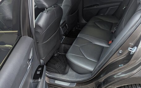 Toyota Camry, 2018 год, 2 450 000 рублей, 4 фотография