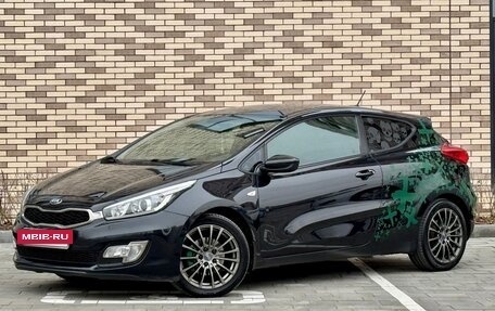 KIA cee'd III, 2013 год, 990 000 рублей, 2 фотография