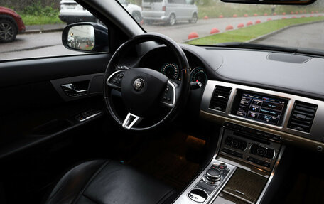 Jaguar XF I рестайлинг, 2015 год, 2 225 000 рублей, 8 фотография