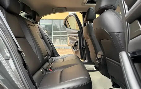 Mazda 3, 2022 год, 1 900 000 рублей, 18 фотография