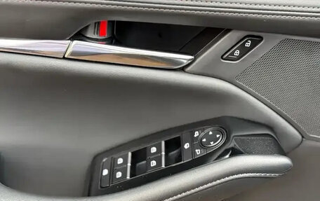 Mazda 3, 2022 год, 1 900 000 рублей, 22 фотография