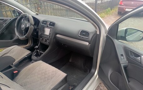 Volkswagen Golf VI, 2010 год, 750 000 рублей, 10 фотография