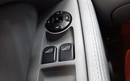 Jaguar X-Type I рестайлинг, 2005 год, 790 000 рублей, 21 фотография