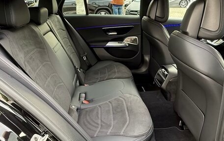 Mercedes-Benz E-Класс, 2024 год, 11 600 000 рублей, 20 фотография