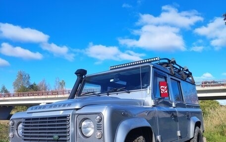 Land Rover Defender I, 2010 год, 2 700 000 рублей, 1 фотография