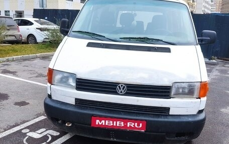 Volkswagen Transporter T4, 2002 год, 430 000 рублей, 1 фотография