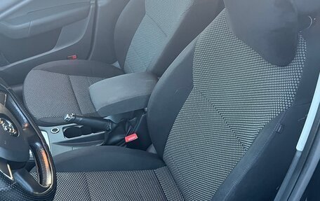 Skoda Octavia, 2013 год, 1 200 000 рублей, 14 фотография