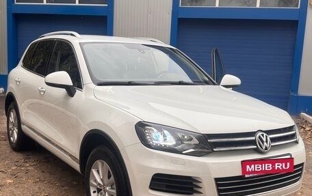 Volkswagen Touareg III, 2012 год, 1 950 000 рублей, 3 фотография