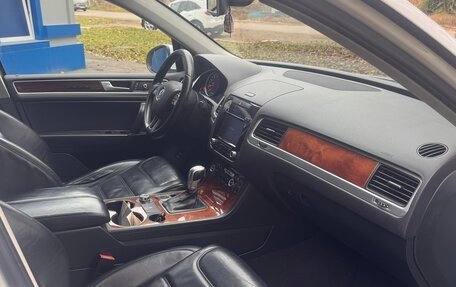 Volkswagen Touareg III, 2012 год, 1 950 000 рублей, 13 фотография