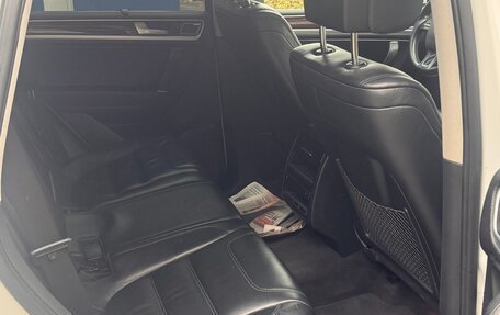 Volkswagen Touareg III, 2012 год, 1 950 000 рублей, 16 фотография